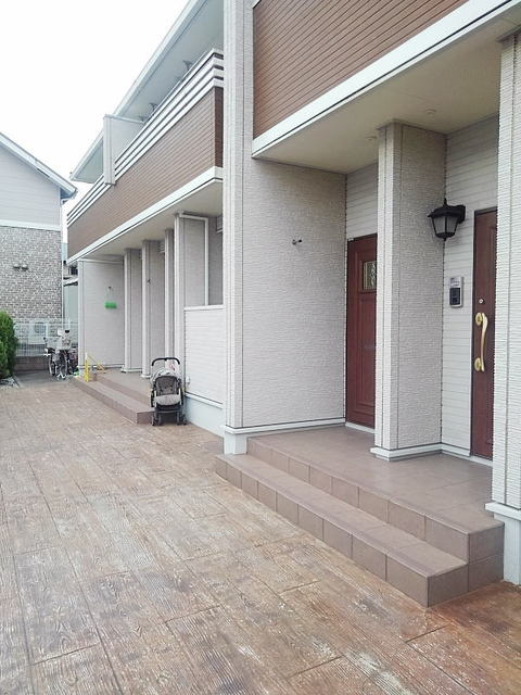 ラフレシールⅡのエントランス