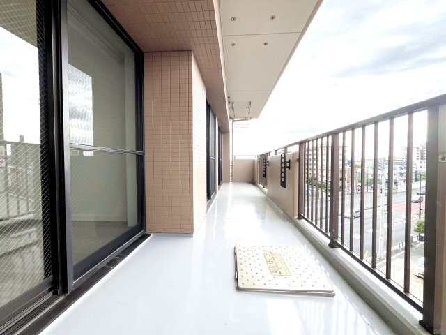 ヴェルアージュ亀有のバルコニー