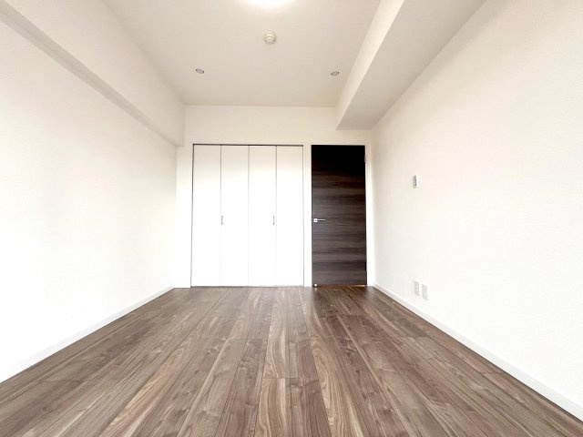 ヴェルアージュ亀有の洋室