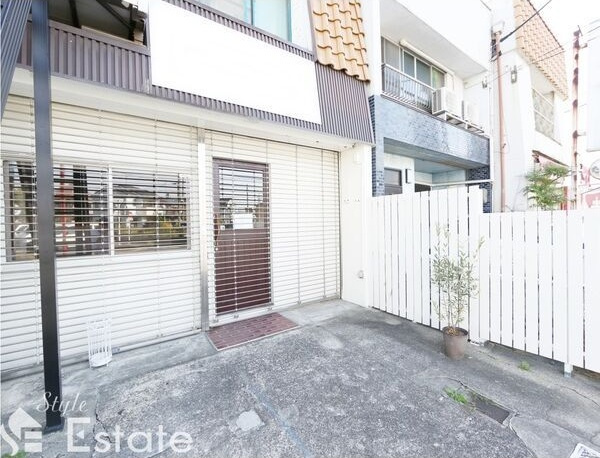 大堀町店舗の外観