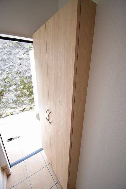 シンティラーレ小松島の玄関