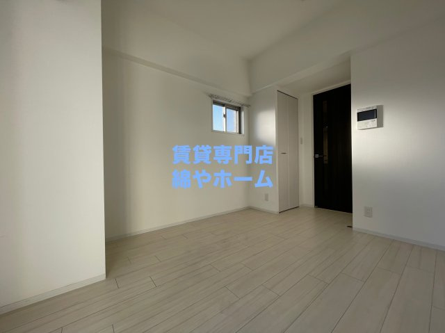 エスリード難波セントラルの洋室|広々とした洋室です