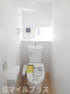 【トイレ】 | 郡山市富久山町福原新築一戸建て8棟 | コンパクトで使いやすいトイレです