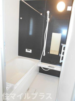 【浴室】 | 郡山市富久山町福原新築一戸建て8棟 | コンパクトで使いやすいお風呂です