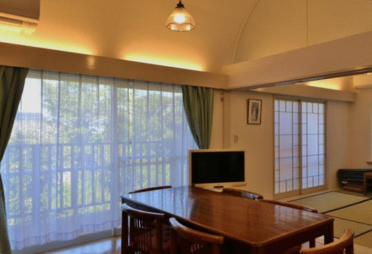 【居間・リビング】 | 大室高原別荘地　戸建