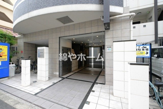 インボイス難波南レジデンスのエントランス|毎日通るエントランスはこのようになっています