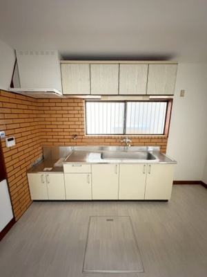 【キッチン】 | 新在家2丁目貸家