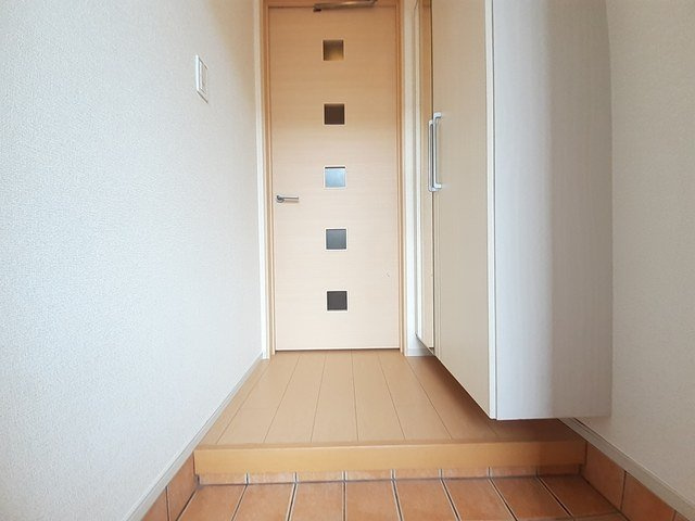 リサージⅢの玄関