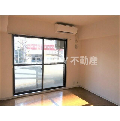 【居間・リビング】 | ライブ西蒲田 | おしゃれな居間です