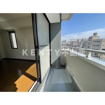 【バルコニー】 | ライブ西蒲田 | バルコニーからの眺めを楽しみながら食事をしませんか