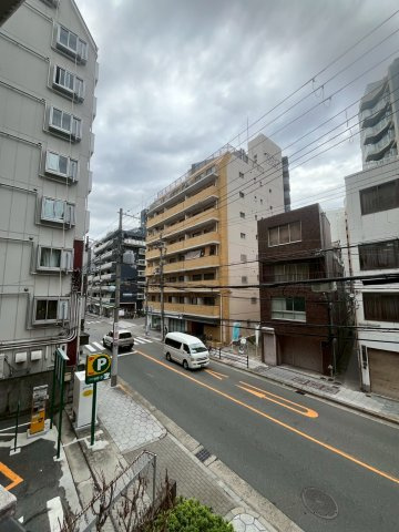 ルネ天満の駐車場|車をお持ちの方に嬉しい駐車場付きの物件です