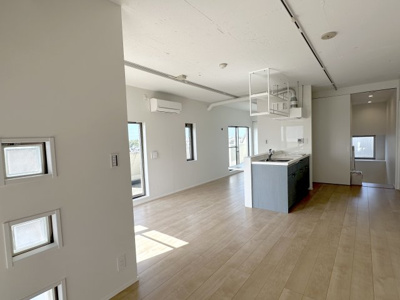 【洋室】 | リリーベル高円寺スクエア