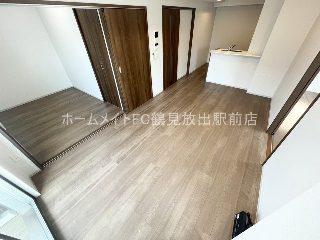 大阪市鶴見区今津南４丁目の賃貸マンションの居間・リビング