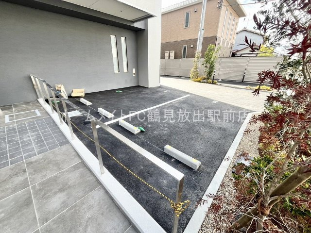 大阪市鶴見区今津南４丁目の賃貸マンションの駐車場