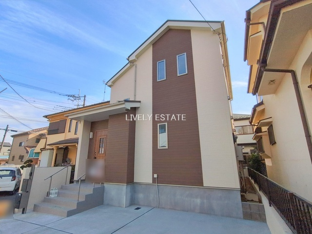 越谷市大字袋山 新築分譲住宅の外観