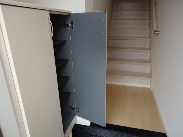 リバーサイド下小路Ⅱのその他|シューズボックス