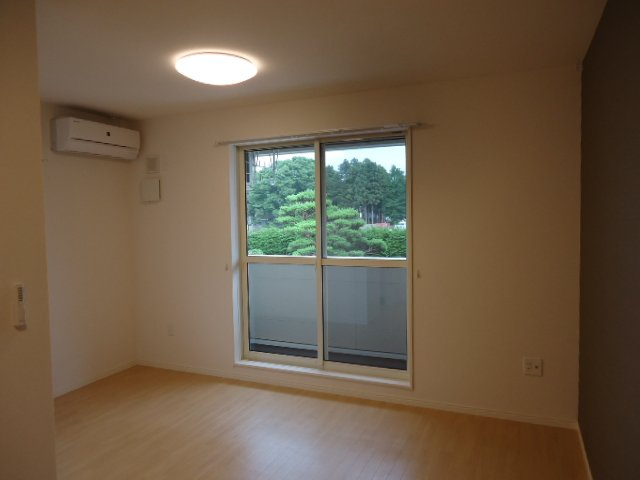 リバーサイド下小路Ⅱの居間・リビング|リビング