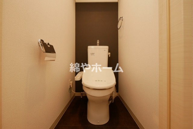 アドバンス難波南シャルムのトイレ|清潔感のあるトイレです