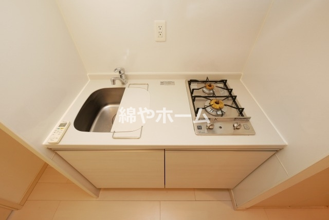 アドバンス難波南シャルムのキッチン|お料理しやすいキッチンです