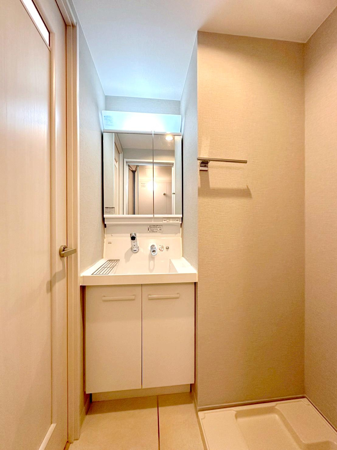 グリーンハイツ金町の独立洗面台