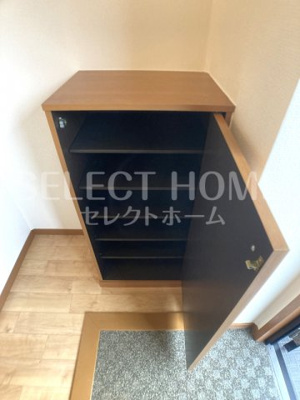 【玄関】 | ソレジオ稲熊