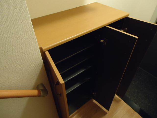 アレイ　さくらの玄関|シューズボックス