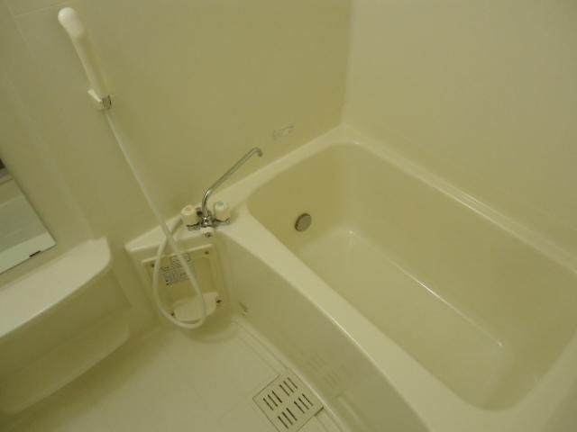 アレイ　さくらの浴室|バス