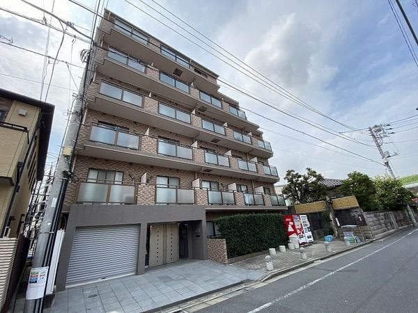 リバージュ北千住の外観