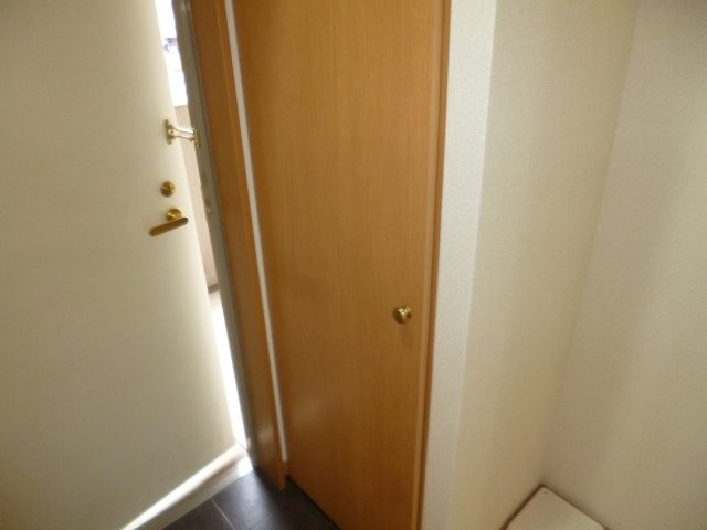 ＪＲＢハイツ倉敷駅前の内装|シューズボックス