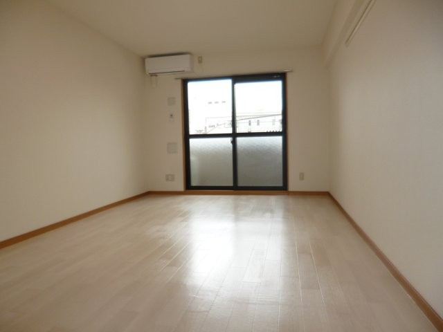 ＪＲＢハイツ倉敷駅前の洋室