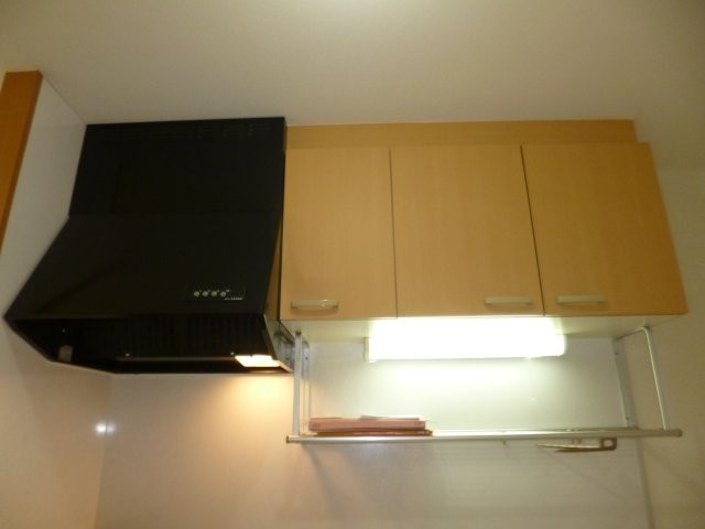 ＪＲＢハイツ倉敷駅前のキッチン|キッチン上収納