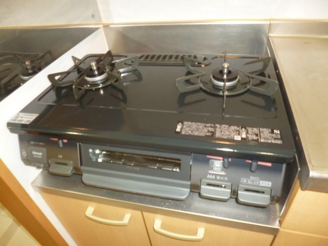 ＪＲＢハイツ倉敷駅前のキッチン|2口ガスコンロ