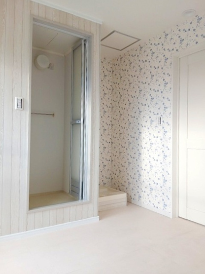 【独立洗面台】 | 八幡市男山長沢　店舗付き住宅