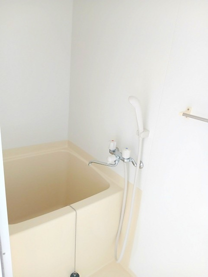 【浴室】 | 八幡市男山長沢　店舗付き住宅