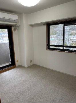 リベール須磨妙法寺の洋室