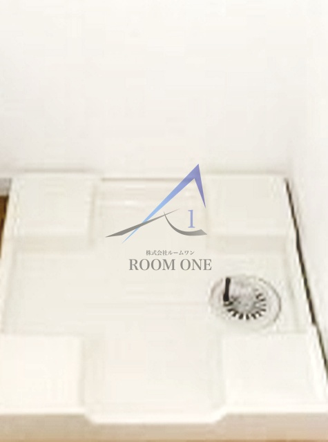 プライムハウス羽田の設備|洗濯機置き場です。