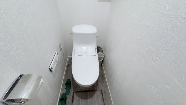 南軽井沢　八風の郷別荘地　5LDKの大型中古戸建のトイレ