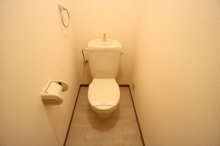ヴェールハイム霞ヶ丘のトイレ