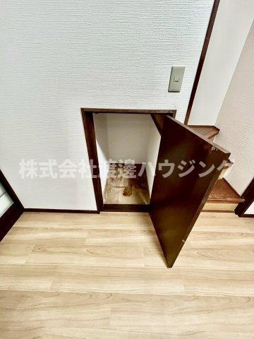 加美北6丁目テラスハウスの収納
