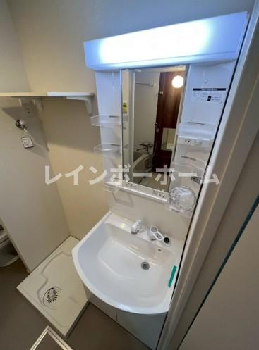 Tクラシア篠崎の独立洗面台