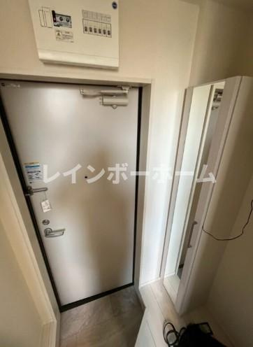 Tクラシア篠崎の玄関