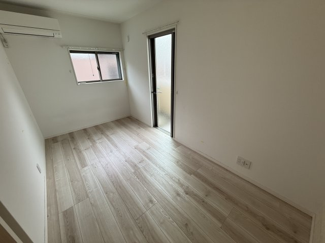 エスパシオ本町の洋室