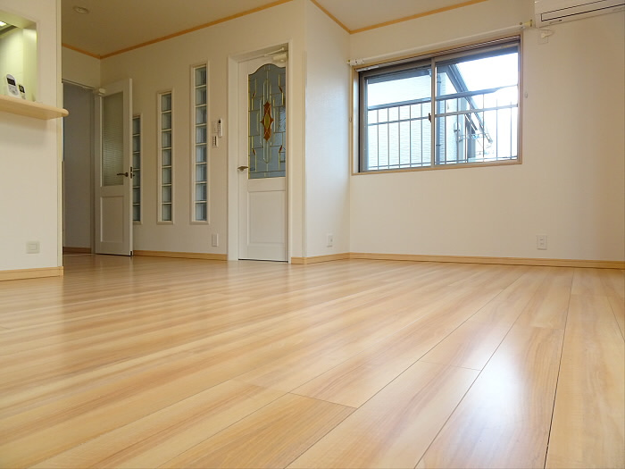 南台4丁目戸建ての居間・リビング