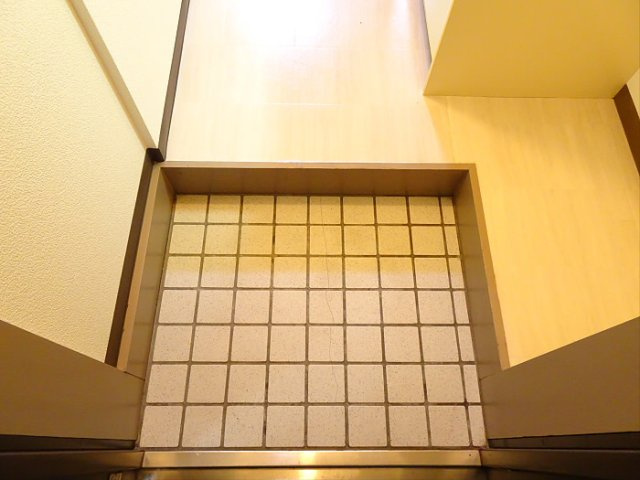 イズミコートⅠの玄関