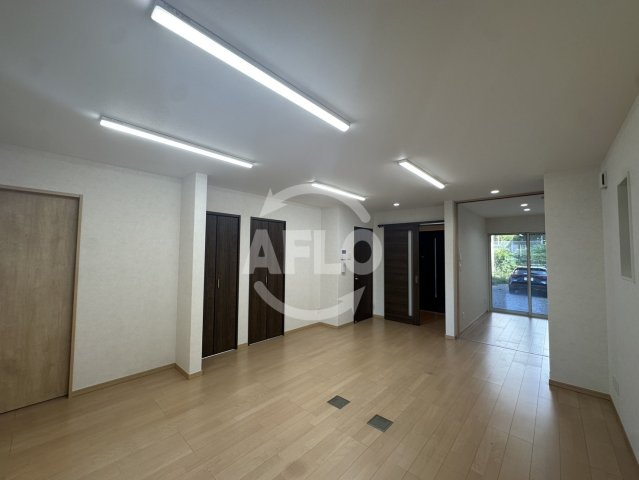 西成区北津守1丁目貸家の居間・リビング|西成区北津守1丁目貸家　リビング