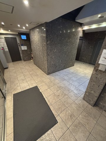 フォレスト西道頓堀のロビー