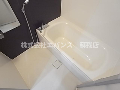 【浴室】 | ヴァンヴェール葛城 | お風呂です