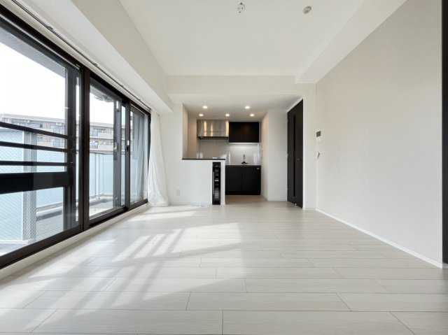 ミルーナヒルズ金町の居間・リビング