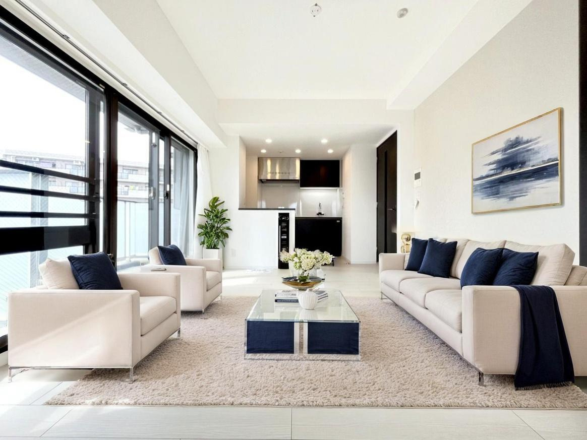 ミルーナヒルズ金町の居間・リビング|※インテリアはイメージです