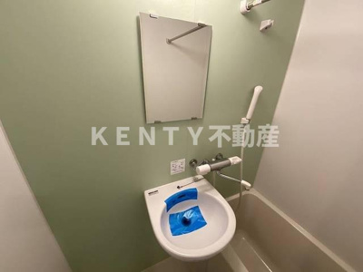 【トイレ】 | ポンデロッサ駒岡 | シンプルで使いやすいトイレです